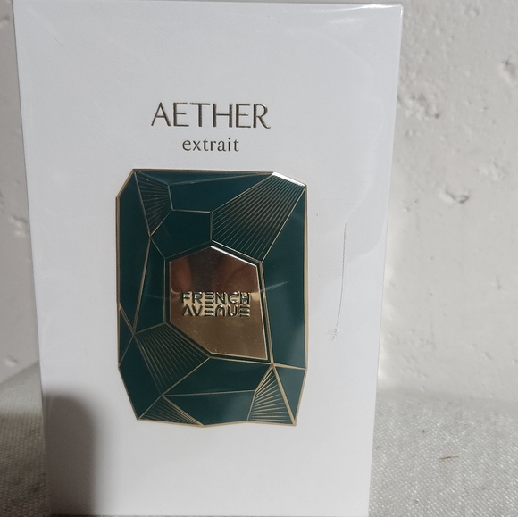 Aether Extrait Perfume - Picture 5 of 5
